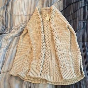 Brand new LL Bean sweater/ Size L/ creamish white